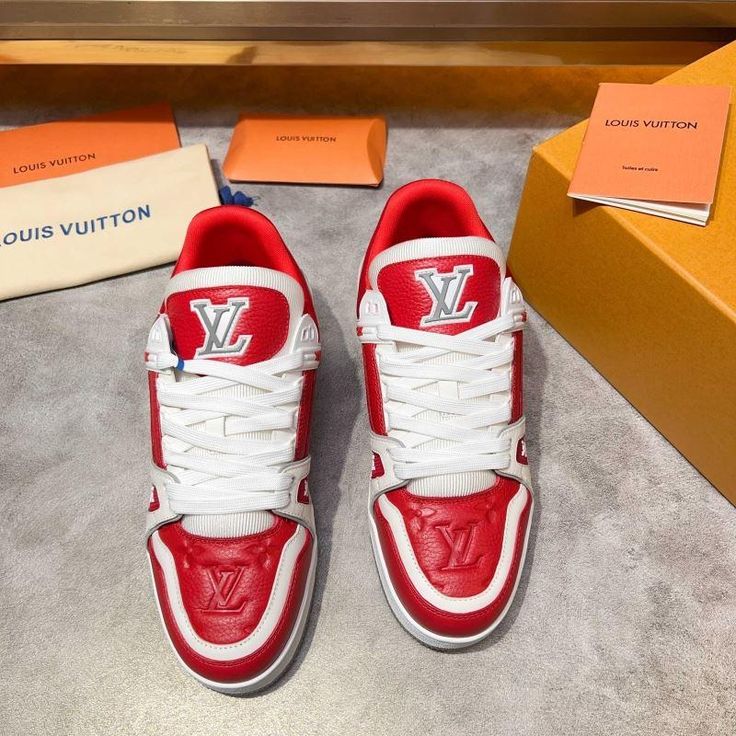LOUIS VUITTON Trainer