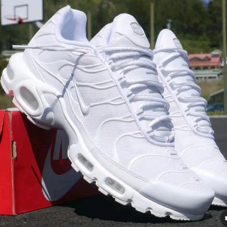 NIKE AIR TN