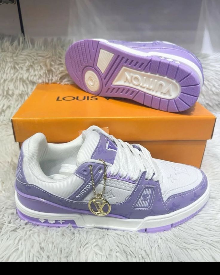 LOUIS VUITTON Trainer
